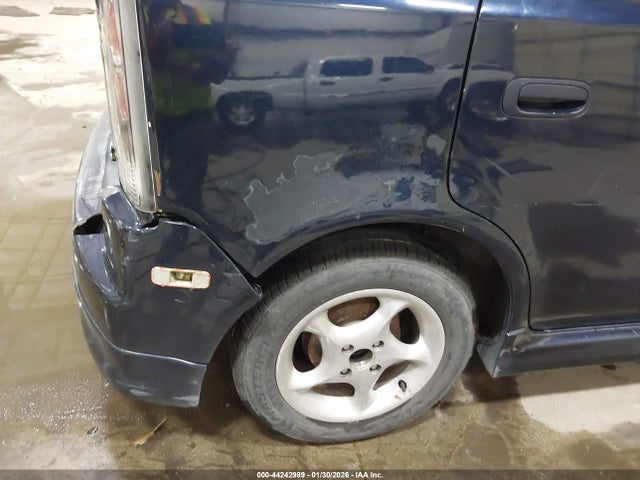 44242989 :رقم المزاد ، JTLKT324554022369 vin ، 2005 Scion Xb مزاد بيع