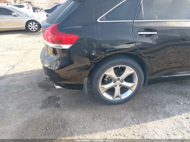 4T3ZK3BB3FU072929 Toyota Venza Xle V6