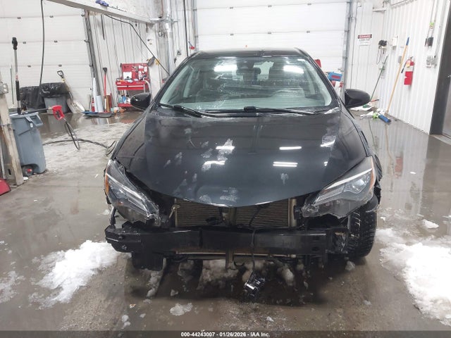 2T1BURHE9JC060755 Toyota COROLLA LE