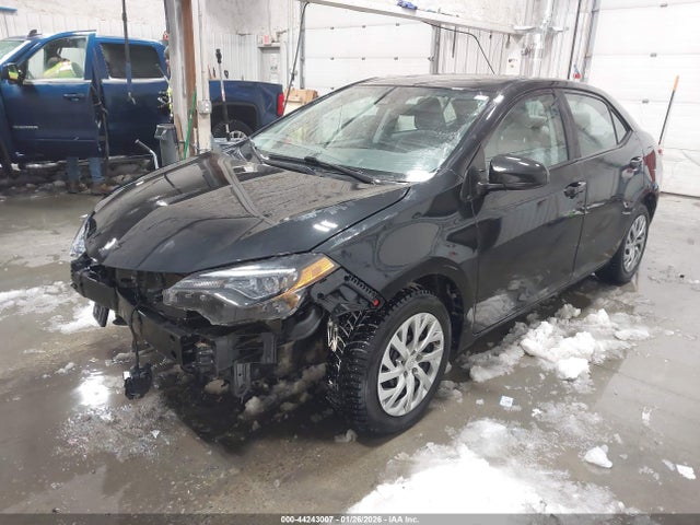 2T1BURHE9JC060755 Toyota COROLLA LE