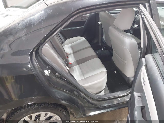 2T1BURHE9JC060755 Toyota COROLLA LE