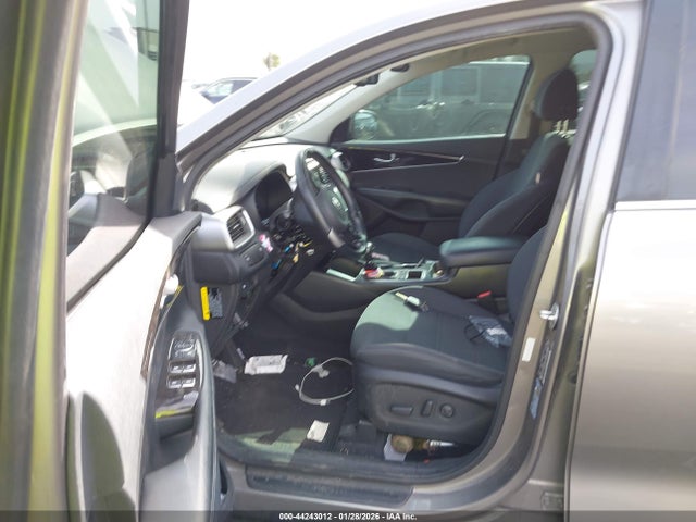 5XYPG4A3XJG423920 KIA Sorento 2.4l Lx
