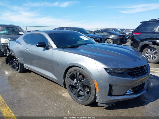 2021 CHEVROLET CAMARO 1G1FB1RS2M0110657
