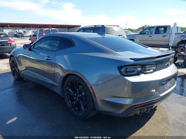 2021 CHEVROLET CAMARO 1G1FB1RS2M0110657 Photo 2
