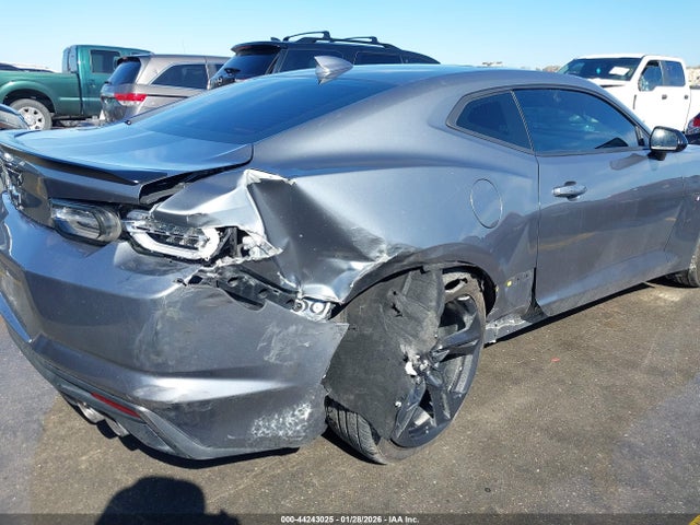 2021 CHEVROLET CAMARO 1G1FB1RS2M0110657 Photo 5