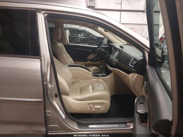 Toyota Highlander Limited V6 2014 5TDDKRFH4ES029518 Image 5