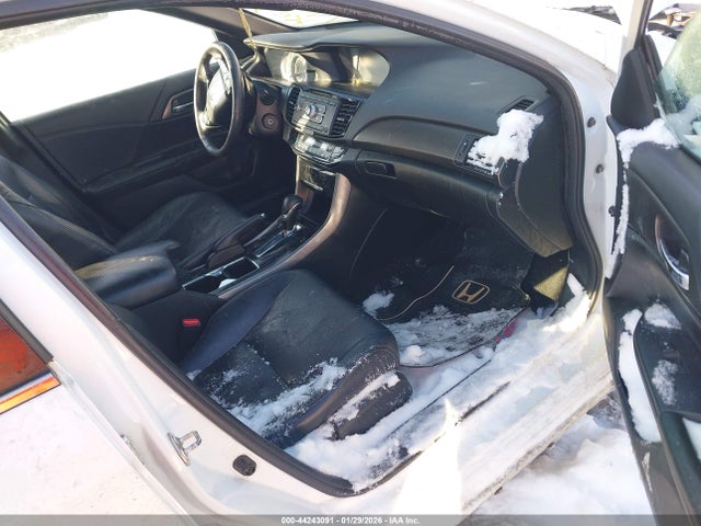 1HGCR2F53GA015695 Honda Accord Sport