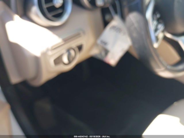 Mercedes-Benz C 300 2020 WDDWF8DB3LR527006 Image 17