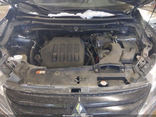 2019 MITSUBISHI ECLIPSE CROSS JA4AT4AA9KZ030732 Photo 9