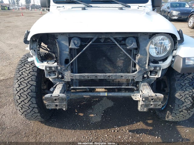 1C6HJTFG9NL107311 Jeep Gladiator Overland 4x4
