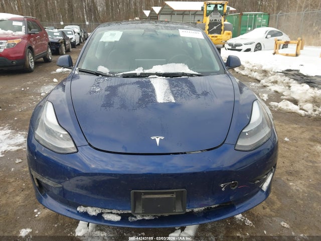 Tesla Model 3 Performance Dual Motor All-wheel Drive 2022 5YJ3E1EC3NF322163 Image 12