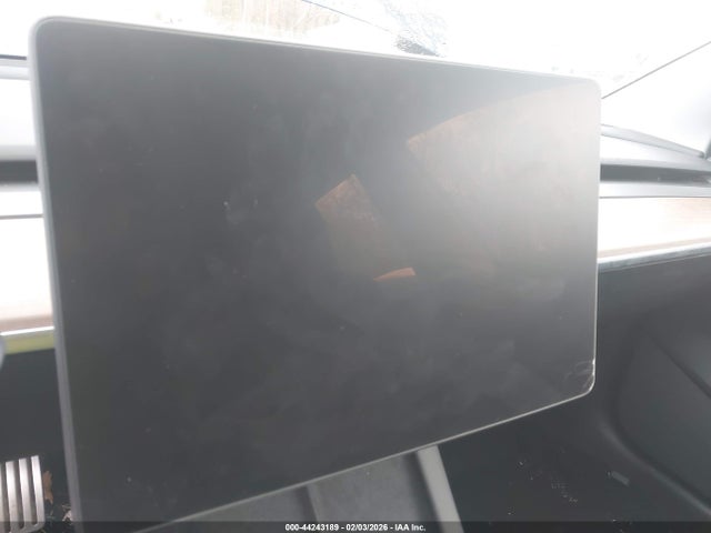 Tesla Model 3 Performance Dual Motor All-wheel Drive 2022 5YJ3E1EC3NF322163 Image 17