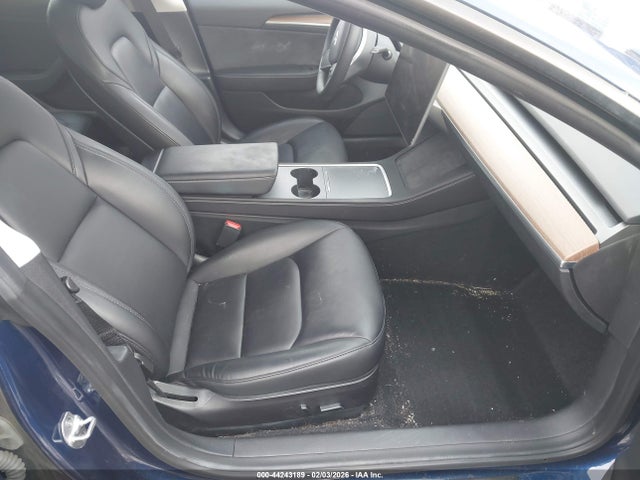 2022 TESLA MODEL 3 5YJ3E1EC3NF322163 Photo 4