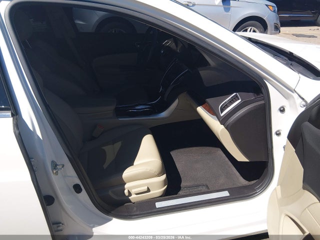 Продажа на аукционе авто 2020 Acura Tlx Standard, vin: 19UUB3F37LA001516, номер лота: 44243209