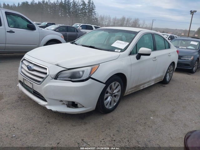 Subaru Legacy 2.5i Premium 2015 4S3BNBC69F3019451 Image 2