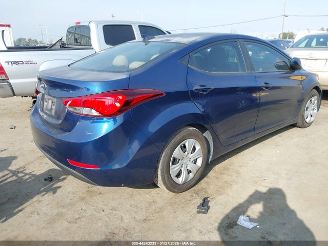 Hyundai ELANTRA SE 2016 5NPDH4AE2GH744207 Image 4