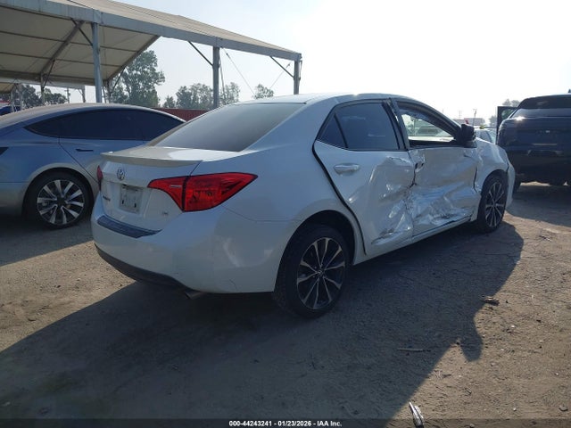 5YFBURHE0JP815808 Toyota COROLLA SE