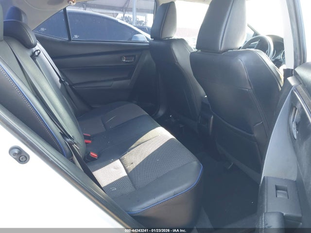 5YFBURHE0JP815808 Toyota COROLLA SE