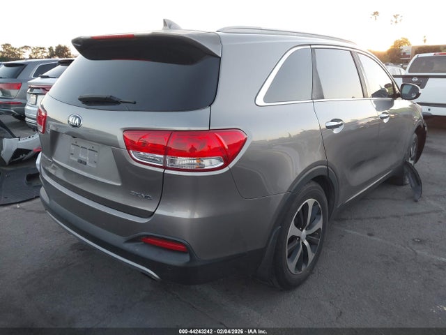 2017 KIA SORENTO 5XYPH4A53HG308228 Photo 3
