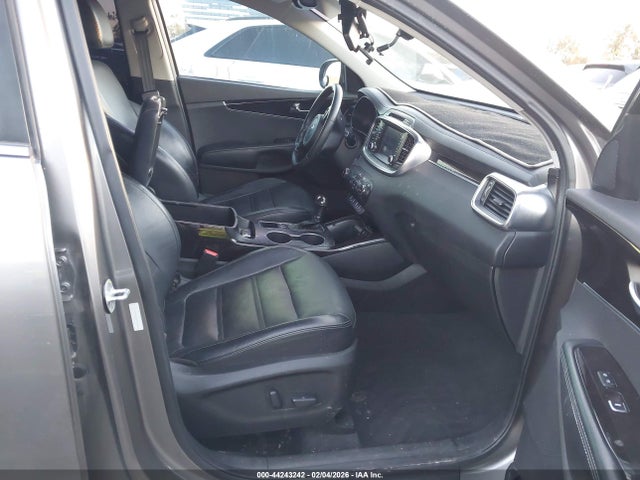 2017 KIA SORENTO 5XYPH4A53HG308228 Photo 4
