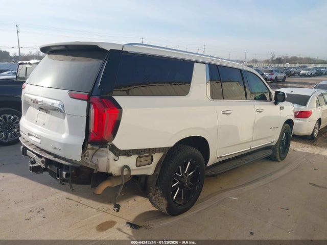 2021 GMC YUKON XL 1GKS1GKD8MR259467 Photo 3