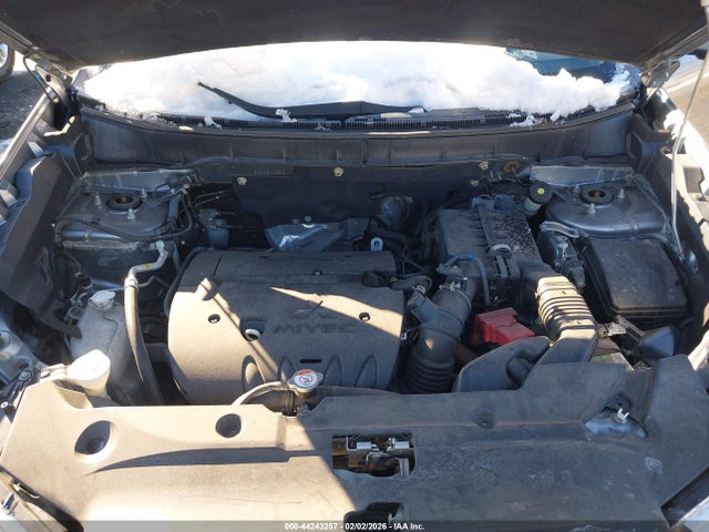 2017 MITSUBISHI OUTLANDER SPORT JA4AP3AUXHZ010376 Photo 9