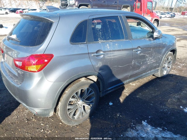 2017 MITSUBISHI OUTLANDER SPORT JA4AP3AUXHZ010376 Photo 3