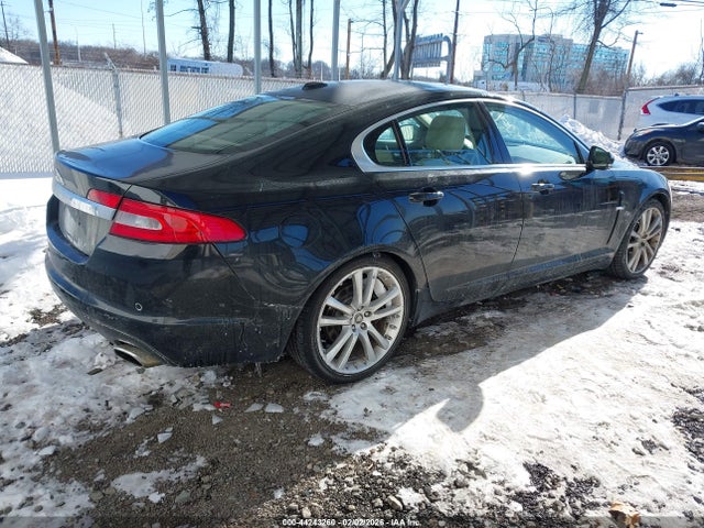 2010 JAGUAR XF SAJWA0GB5ALR51780 Photo 3