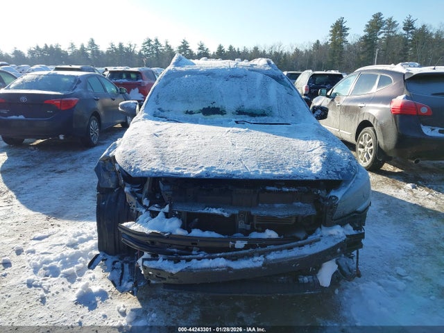 4S4BSAKC5J3308504 Subaru Outback 2.5i Limited