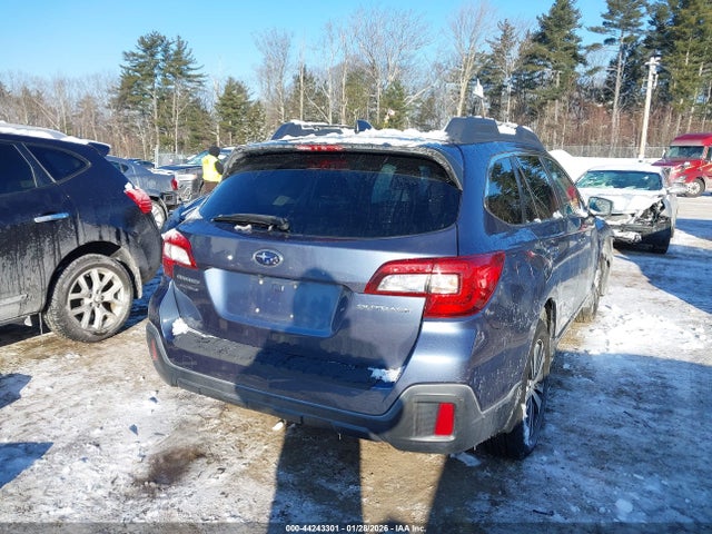 4S4BSAKC5J3308504 Subaru Outback 2.5i Limited