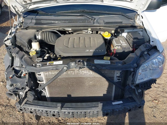 Продаж на аукціоні авто 2016 Dodge Grand Caravan Se, vin: 2C4RDGBG4GR395329, номер лоту: 44243307