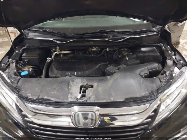 Honda Odyssey Elite 2018 5FNRL6H97JB007521 Image 10