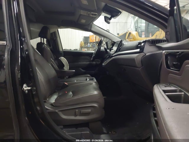 Honda Odyssey Elite 2018 5FNRL6H97JB007521 Image 5