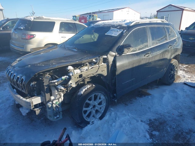 Продажа на аукционе авто 2018 Jeep Cherokee Latitude Fwd, vin: 1C4PJLCB0JD566261, номер лота: 44243369