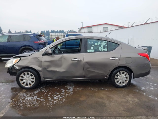Nissan Versa 1.6 Sv 2014 3N1CN7AP4EL821652 Image 14