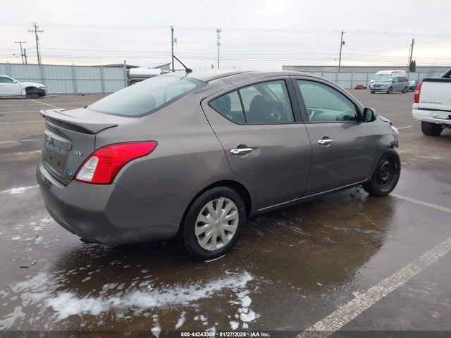 Nissan Versa 1.6 Sv 2014 3N1CN7AP4EL821652 Image 4