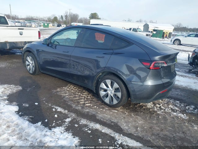 2021 TESLA MODEL Y 5YJYGDEE3MF190958 Photo 2