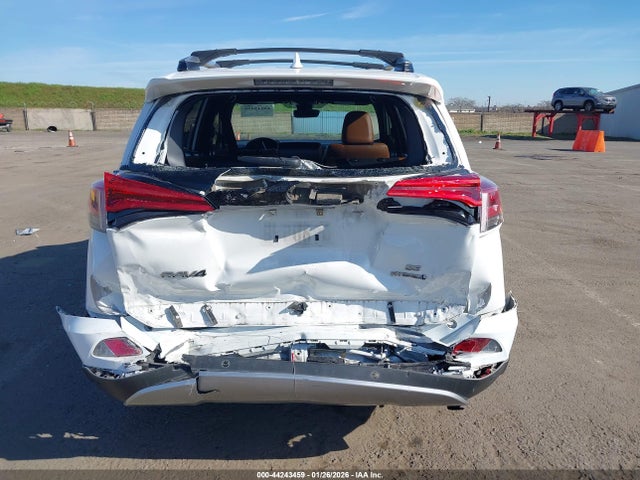 JTMJJREV5JD229925 Toyota Rav4 Hybrid Se