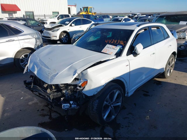 2021 AUDI Q3 WA1EECF34M1082092 Photo 1