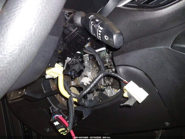 44243485 :رقم المزاد ، 3KPF24AD3ME267577 vin ، 2021 Kia Forte Lxs مزاد بيع