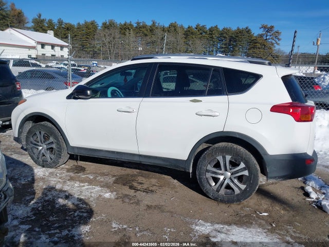 Toyota RAV4 LE 2015 2T3BFREV8FW394643 Image 14