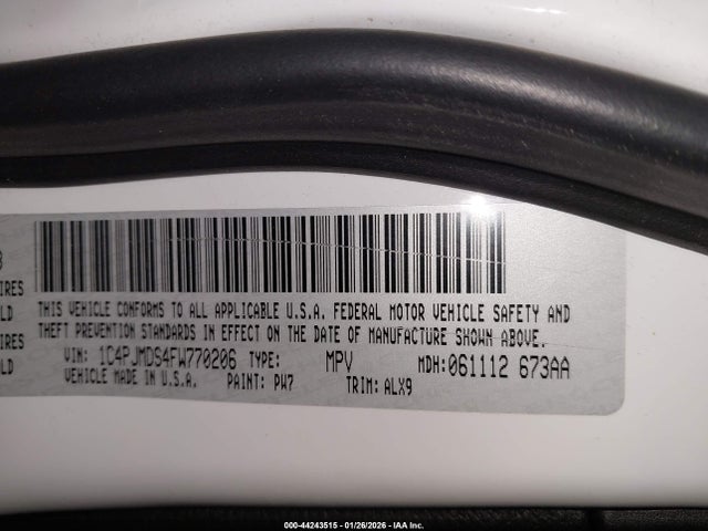 2015 Jeep Cherokee Limited მანქანა იყიდება აუქციონზე, vin: 1C4PJMDS4FW770206, აუქციონის ნომერი: 44243515