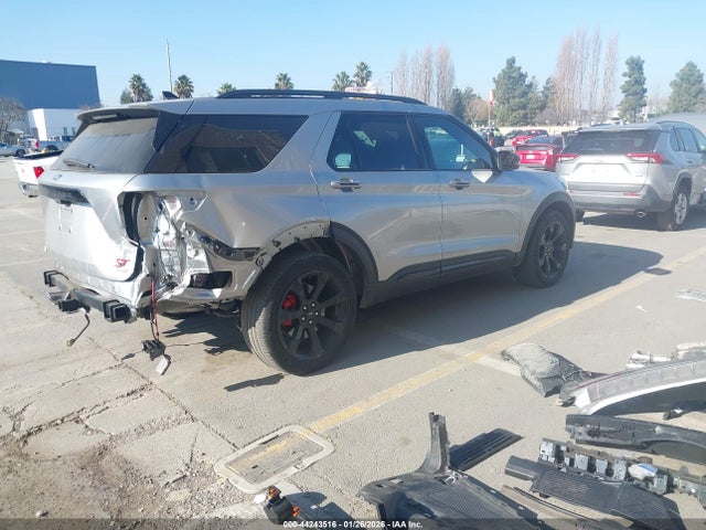 1FM5K8GCXPGA76062 Ford Explorer St