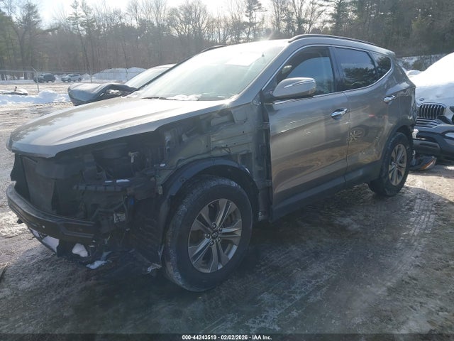 Продажа на аукционе авто 2016 Hyundai Santa Fe Sport 2.4l, vin: 5XYZUDLB3GG311605, номер лота: 44243519