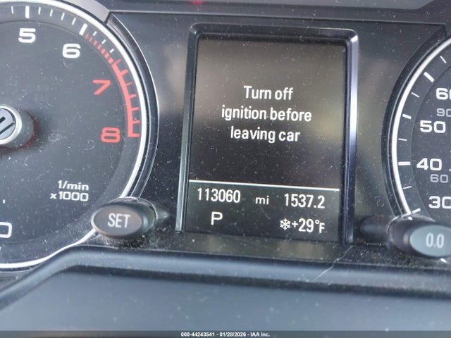 Audi Q5 2.0t Premium 2016 WA1L2AFP0GA046833 Image 15