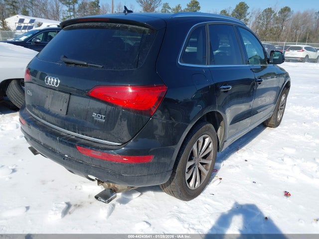 Audi Q5 2.0t Premium 2016 WA1L2AFP0GA046833 Image 4