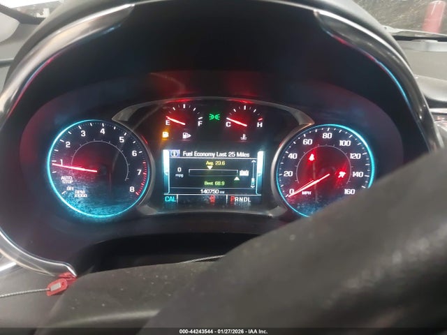 1G1ZD5ST1JF222327 Chevrolet MALIBU LT