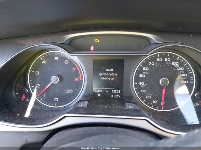 2015 AUDI A4 WAUFFAFL2FN006682 Photo 6