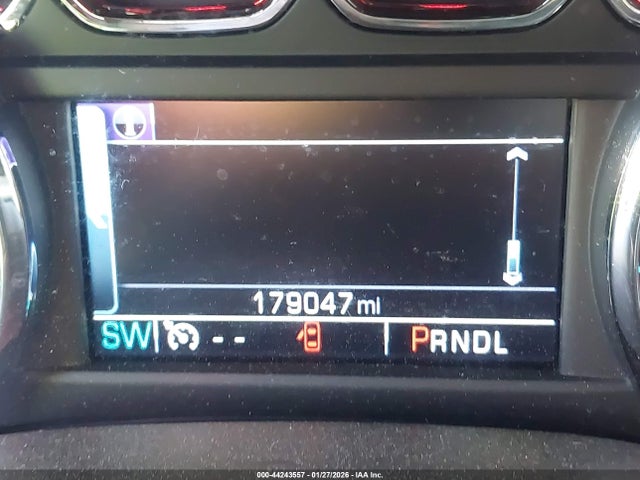 1GCUKRECXHF170944 Chevrolet Silverado 1500 1lt