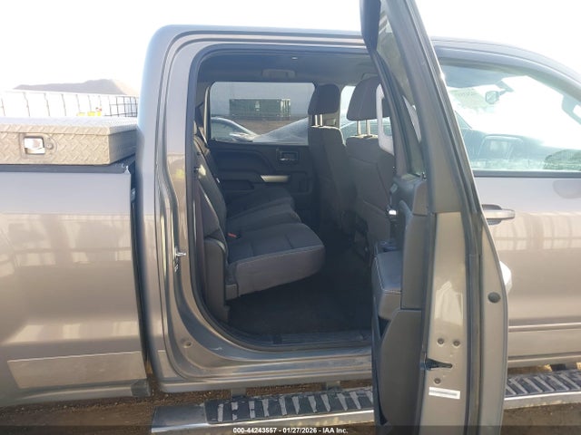 1GCUKRECXHF170944 Chevrolet Silverado 1500 1lt